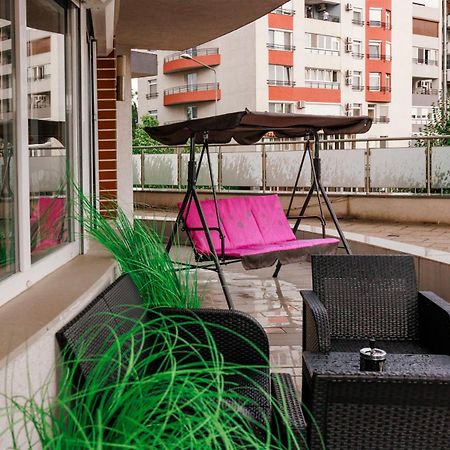 Regia Apartament Орадя Екстер'єр фото