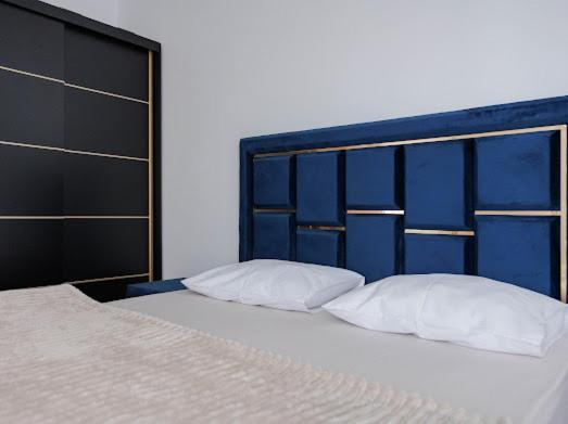 Regia Apartament Орадя Екстер'єр фото